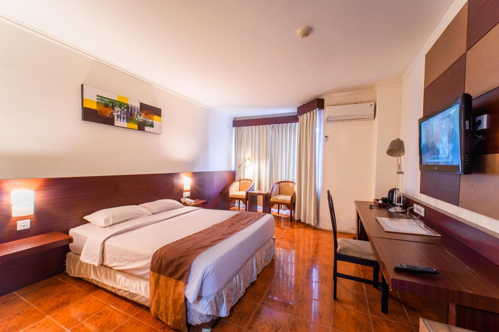 Adika Hotel Bahtera Klandasan Kecil Екстериор снимка